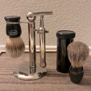 Vintage shaving Utensils